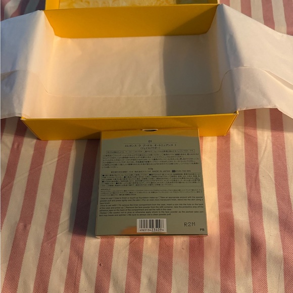 ELEGANCE LA POUDRE HAUTE NUANCE 01 - New In Box - Picture 3 of 4